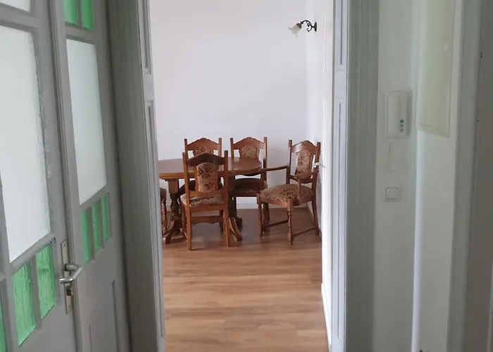 Vogelheimer Strasse 17