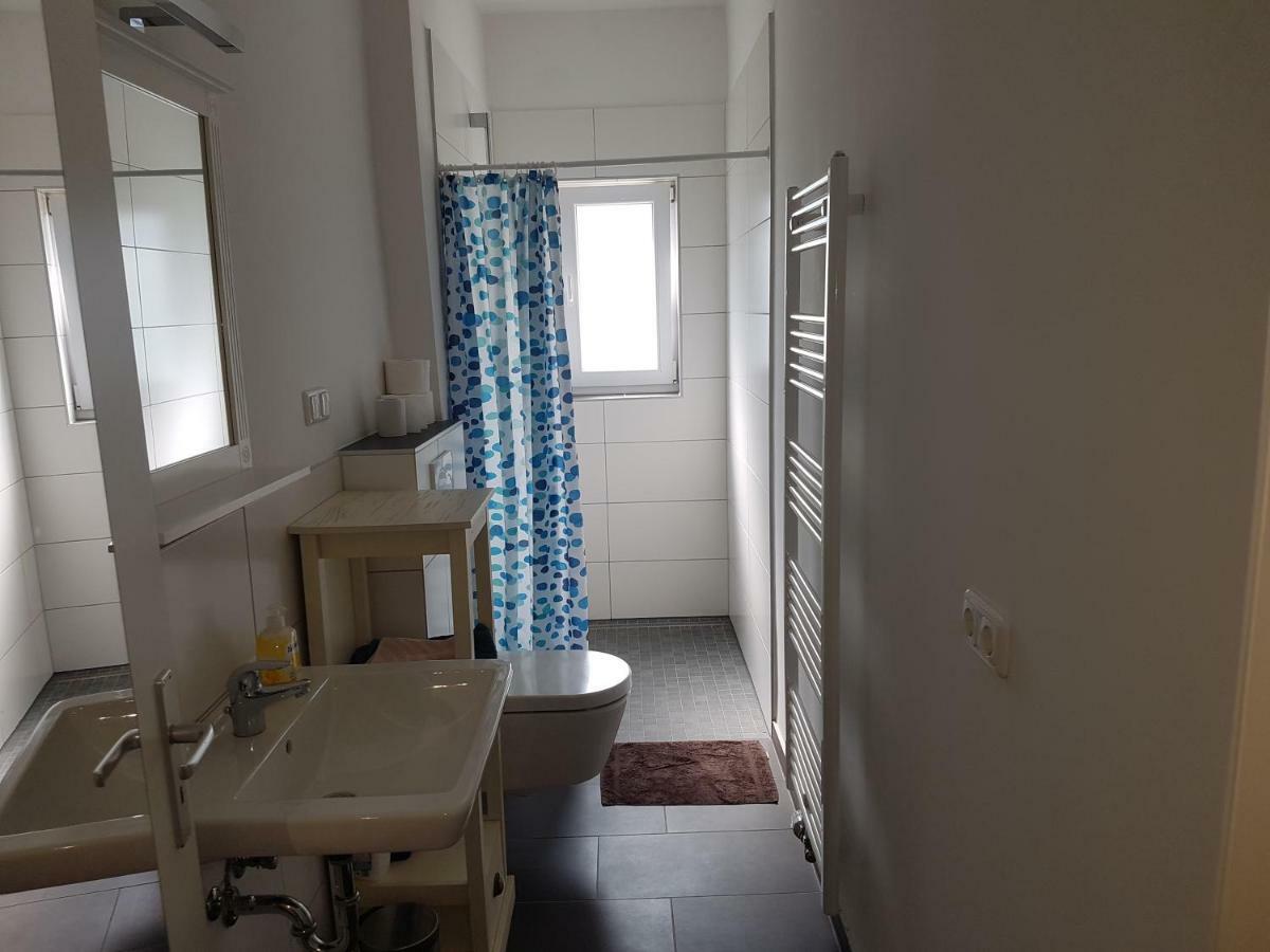 Apartment Vogelheimer Strasse 17 *